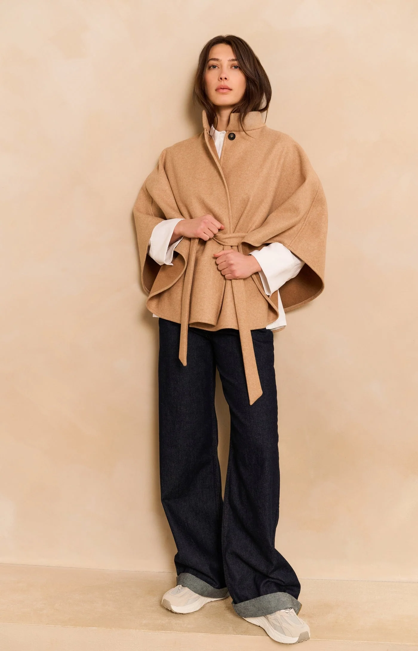 YAYA soft woven poncho with collar and belt in light camel melange - Image 5
