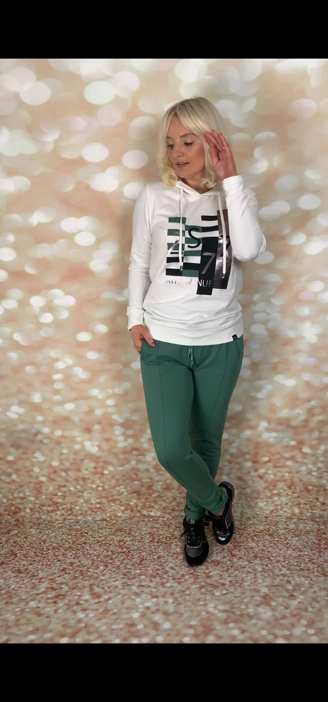 Zoso green tracksuit bottom - Image 3